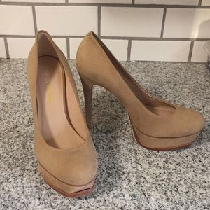 Pour La Victoire brown swede pumps